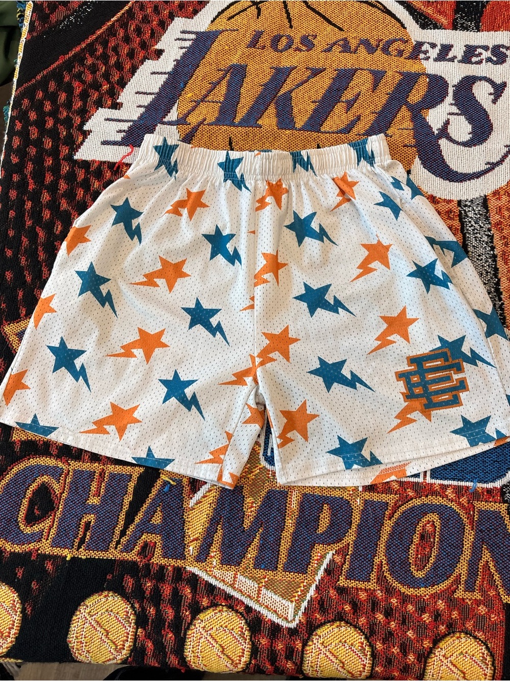 Eric Emanuel White Mesh Shorts with Orange & Teal Star Print xl youth